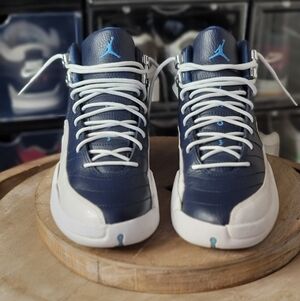 Air Jordan 12 "obsisian" Tinker Hatfield  GENTLY USED 5.5Y  Wmns 7